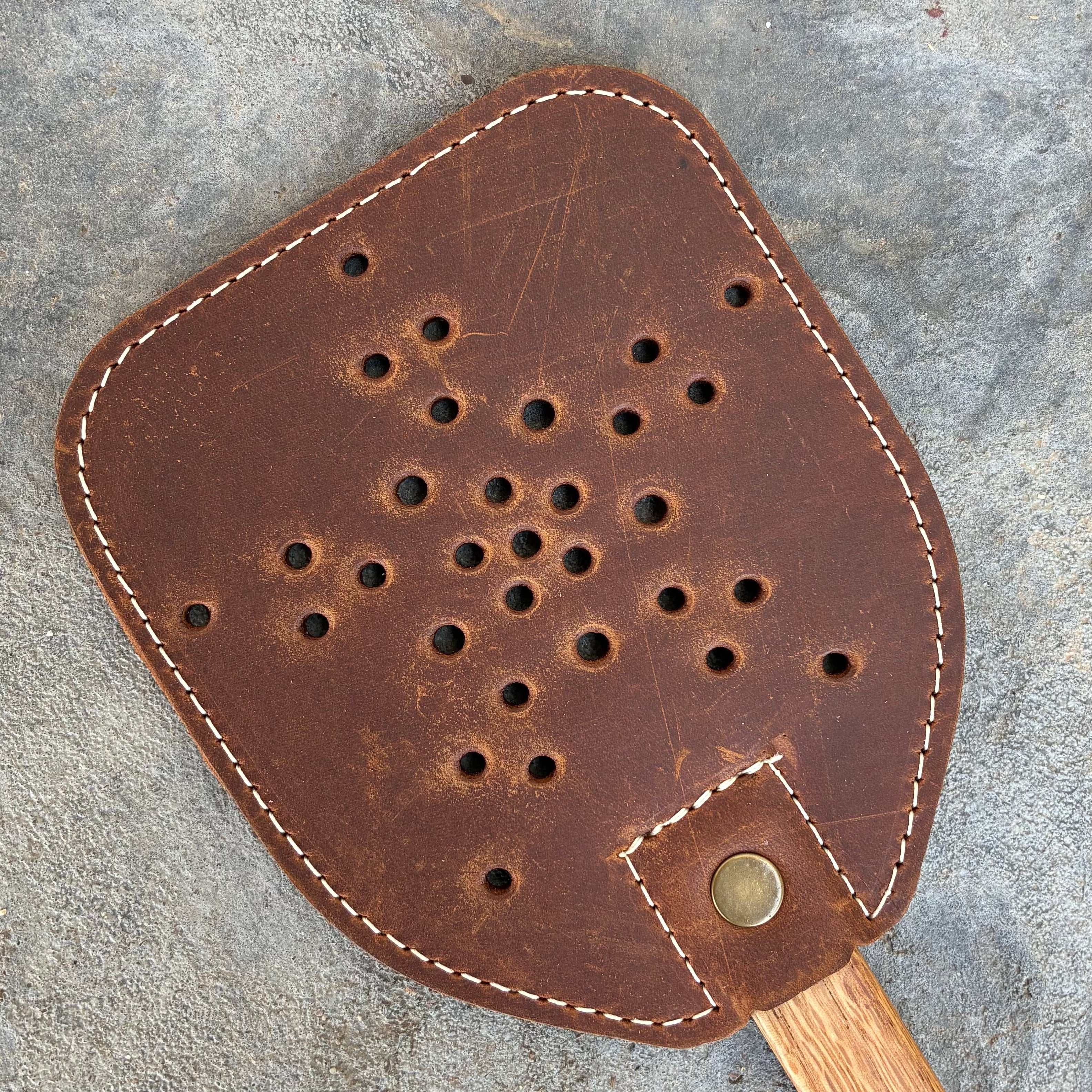 Heritage Leather Flyswatter - Thumbnail 5